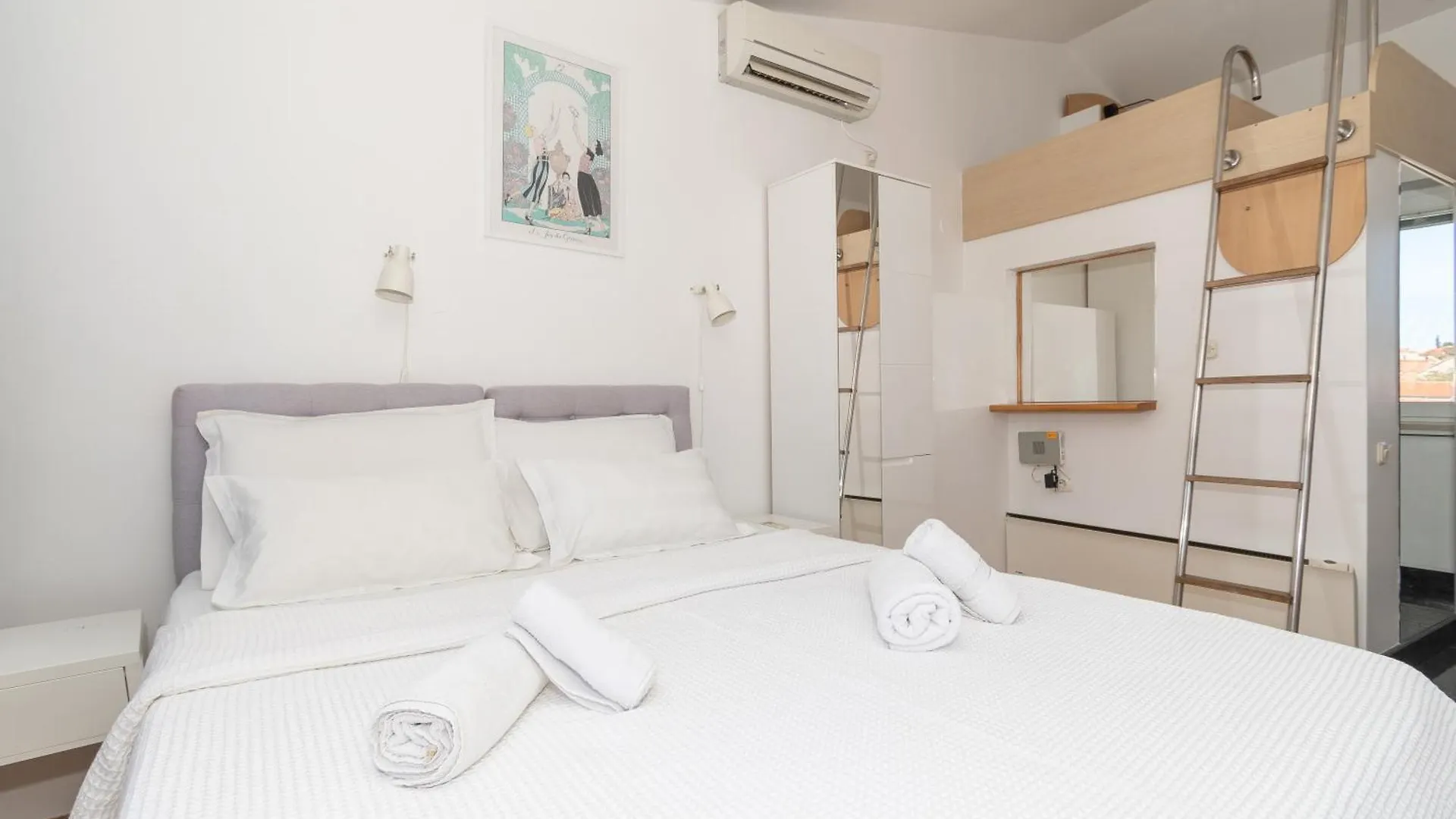 Rooms Gold Split 3*,  Croatia