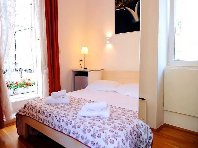 *** Guest house Rooms Gold Split Croatia